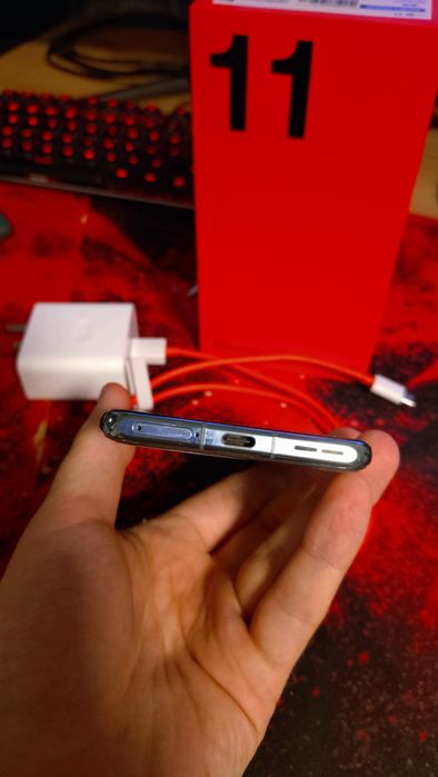 OnePlus 11 16/256Gb Green Snapdragon 8 Gen 2