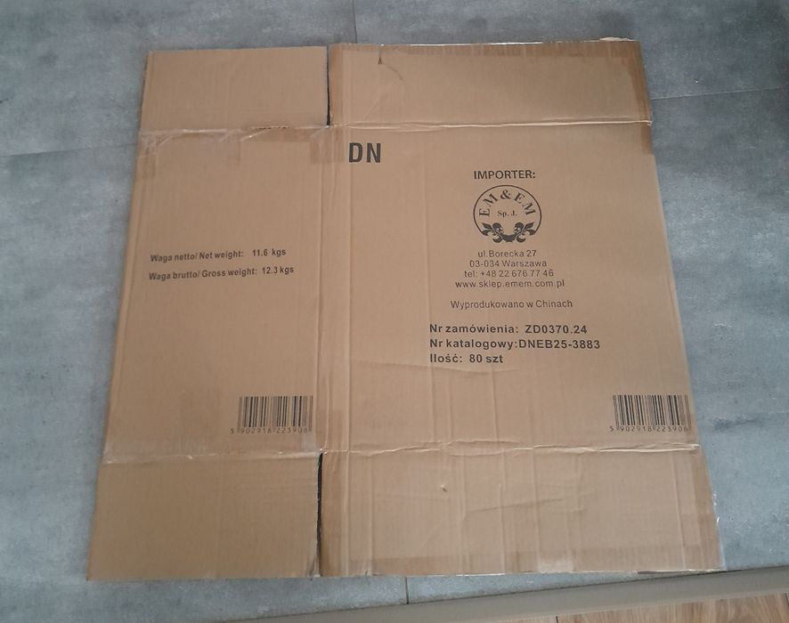 Pudełka / kartony do przesyłek  / przeprowadzki