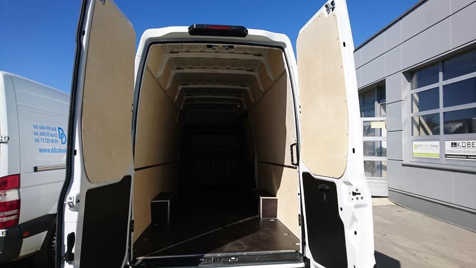 Iveco Daily L4H2 Zabezpieczenie części ładunkowej