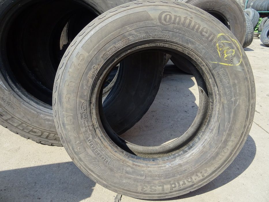 Opona 215/75R17.5 Continental Conti Hybrid LS3 (350 netto)