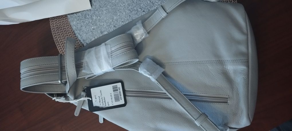 Nowa skórzana torebko-plecak
