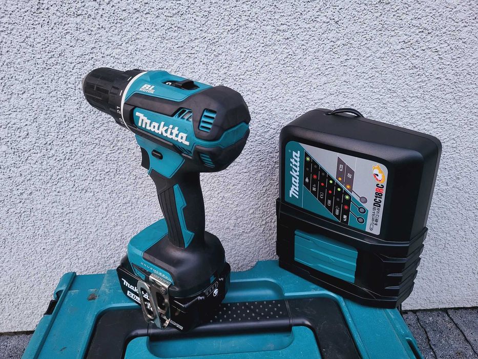 Wkrętarka Makita DDF485RAJ Wiertarko - wkrętarka 50Nm Zestaw jak nowy