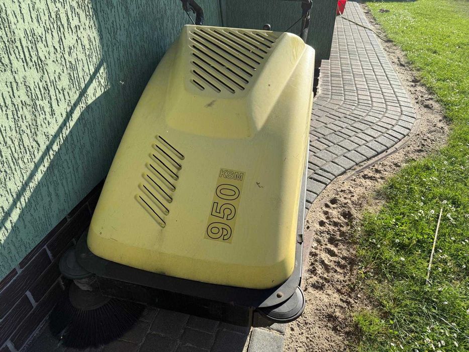 zamiatarka Karcher KSM 950