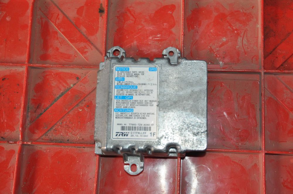 Acura TLX 77960-tz4-a040 блок srs подушек