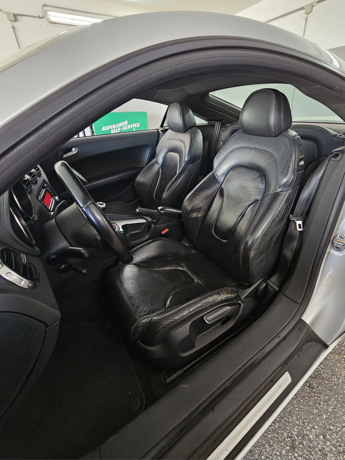 Audi TT 8J  2.0 TFSI Nacional