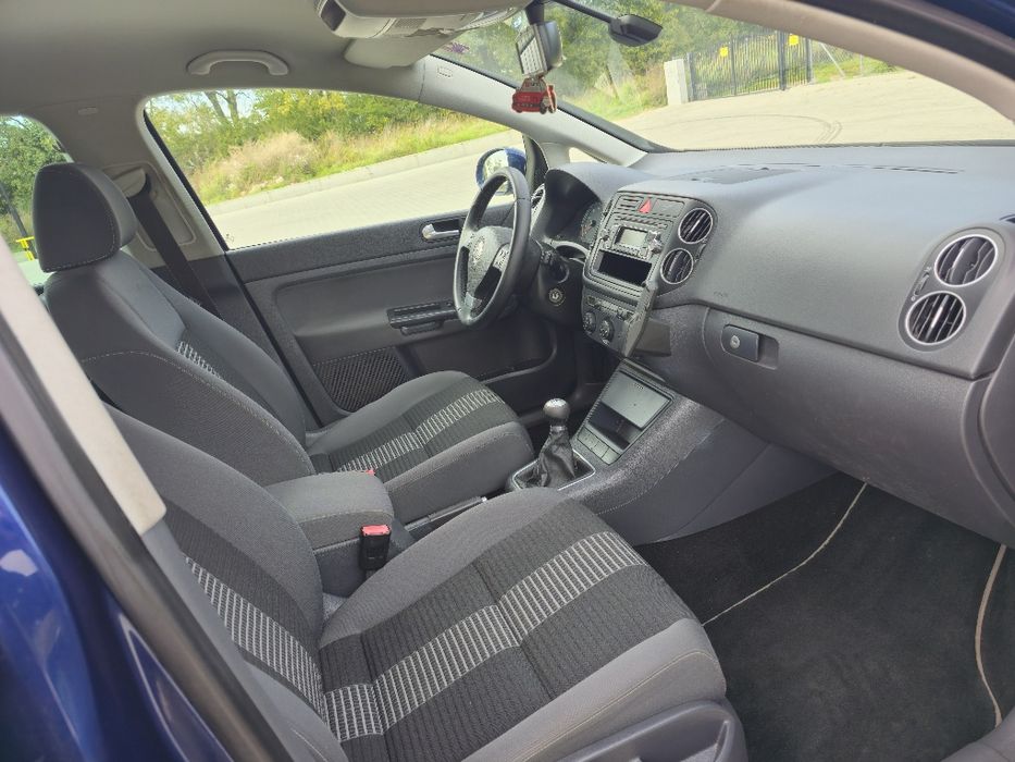 Volkswagen Golf Plus 1.6 Mpi hak sprowadzony