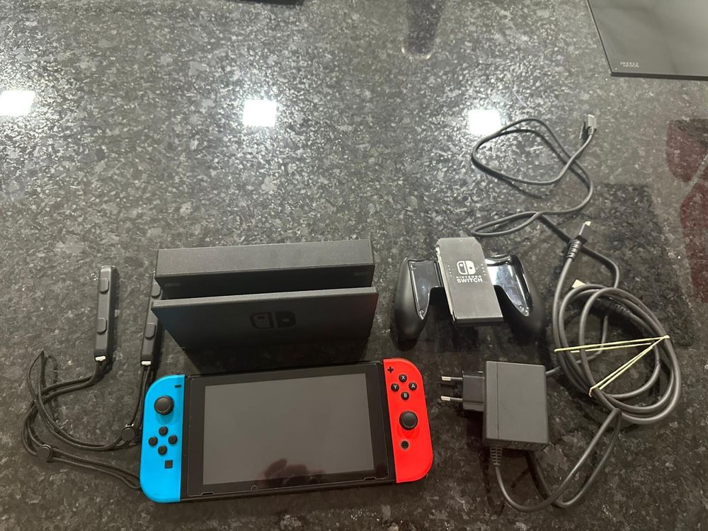 Nintendo switch como nova pouco uso