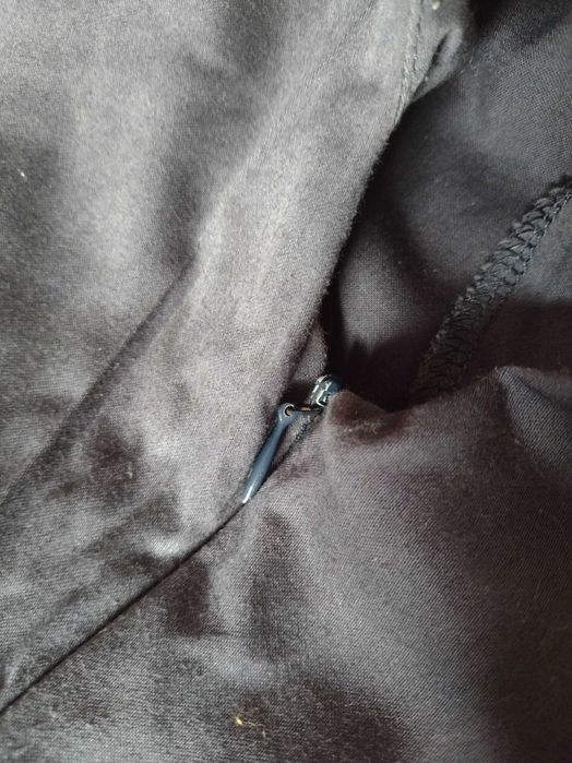 granatowa sukienka Stradivarius rozmiar S