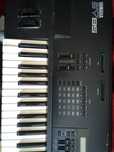 Синтезатор Yamaha SY85