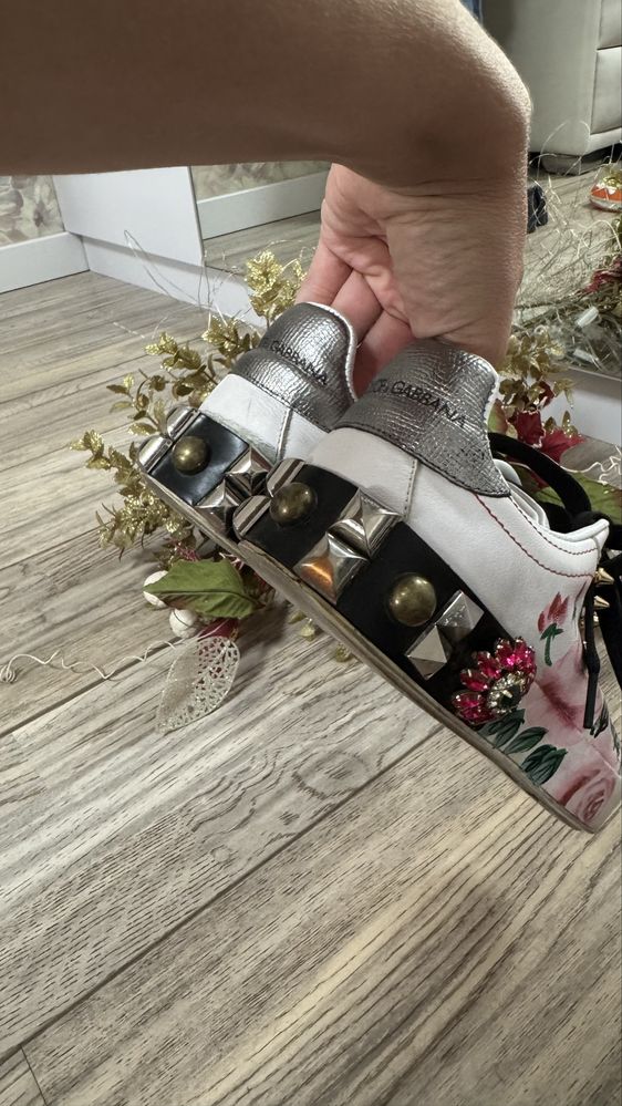 Кроссовки dolce gabanna