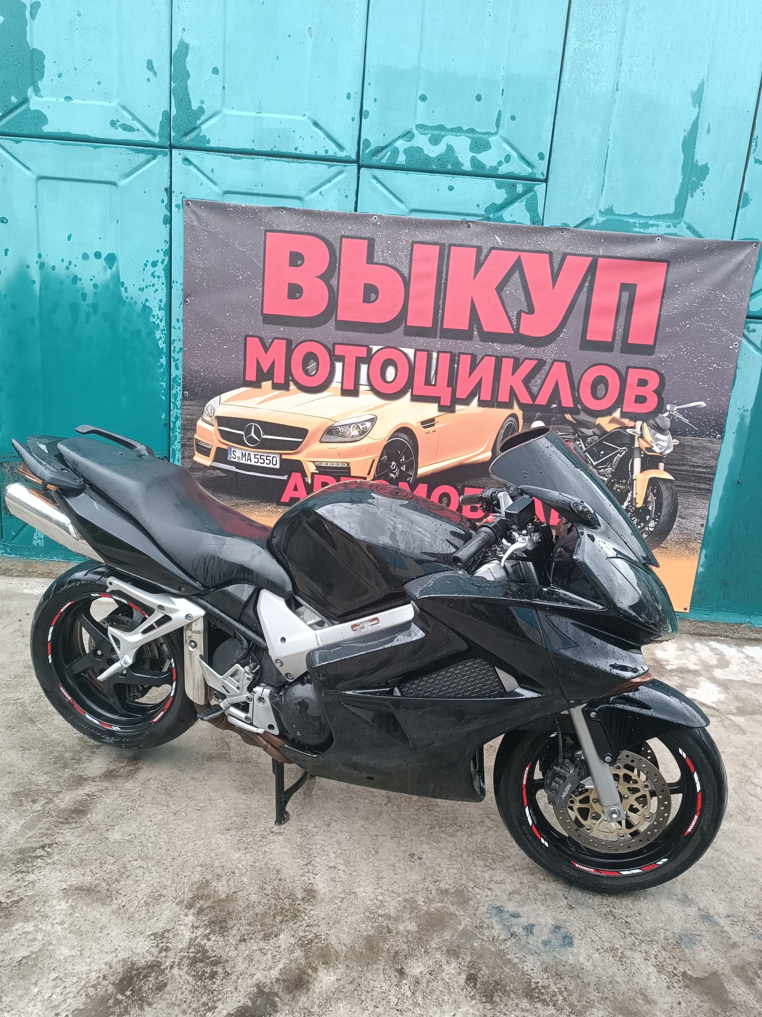 Разборка honda Vfr 800 вилка перья колесо траверсы