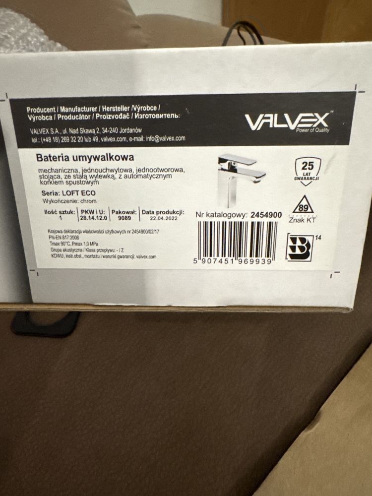 Bateria umywalkowa valvex czarny mat