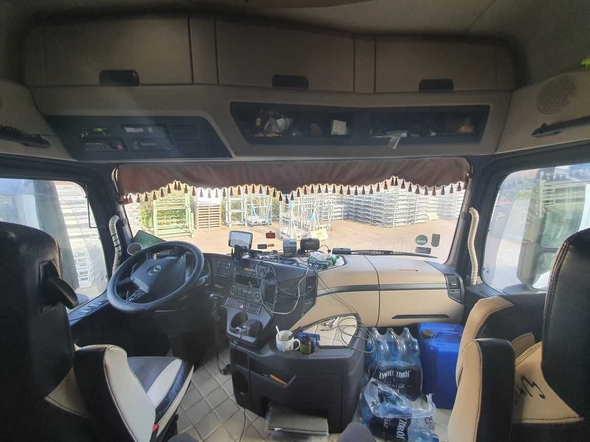 Mercedes Actros MP4