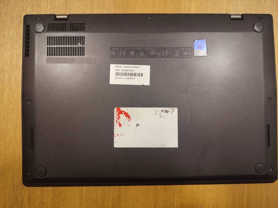 Lenovo ThinkPad X1 Carbon 4GB i5 SSD 256GB