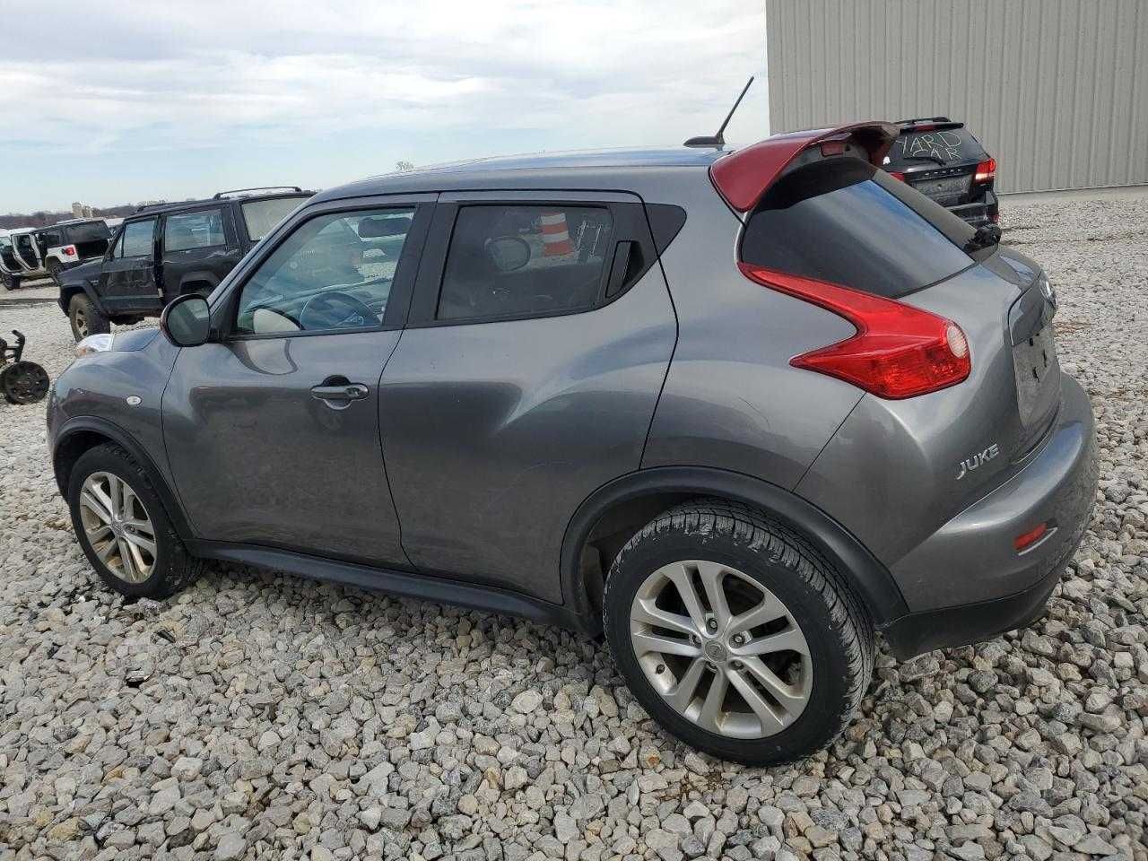 Nissan Juke S 2013