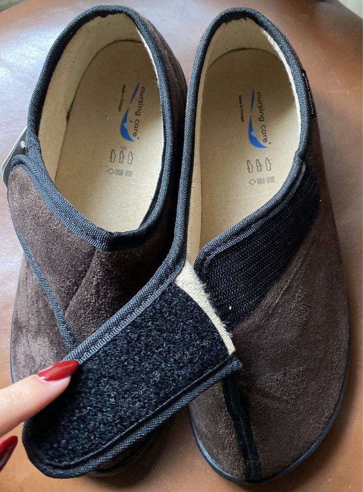 Sapatos ortopédicos - Nursing Care