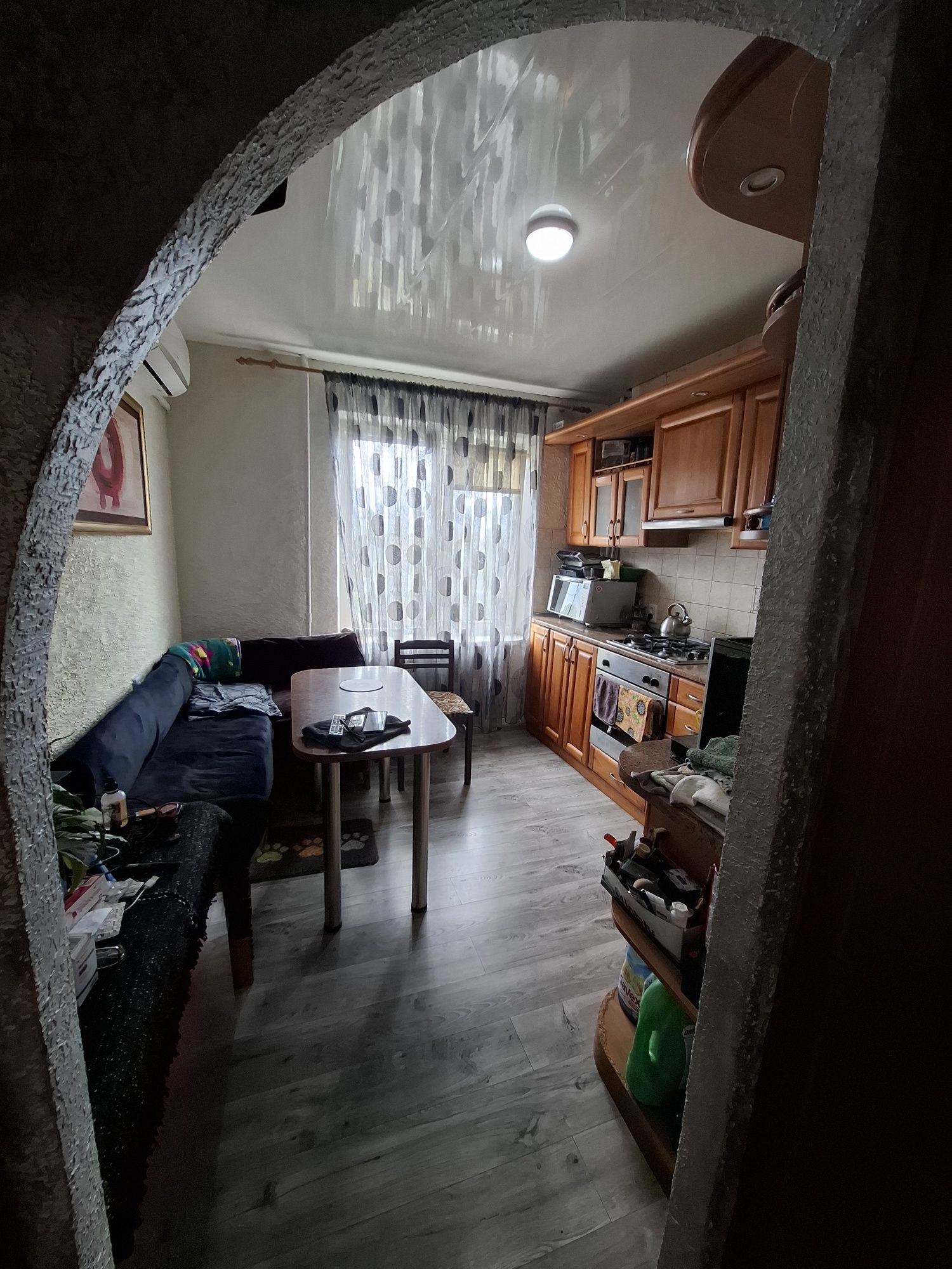 Продам 2х кім по вул.Хортицьке шосе.  15мкрн