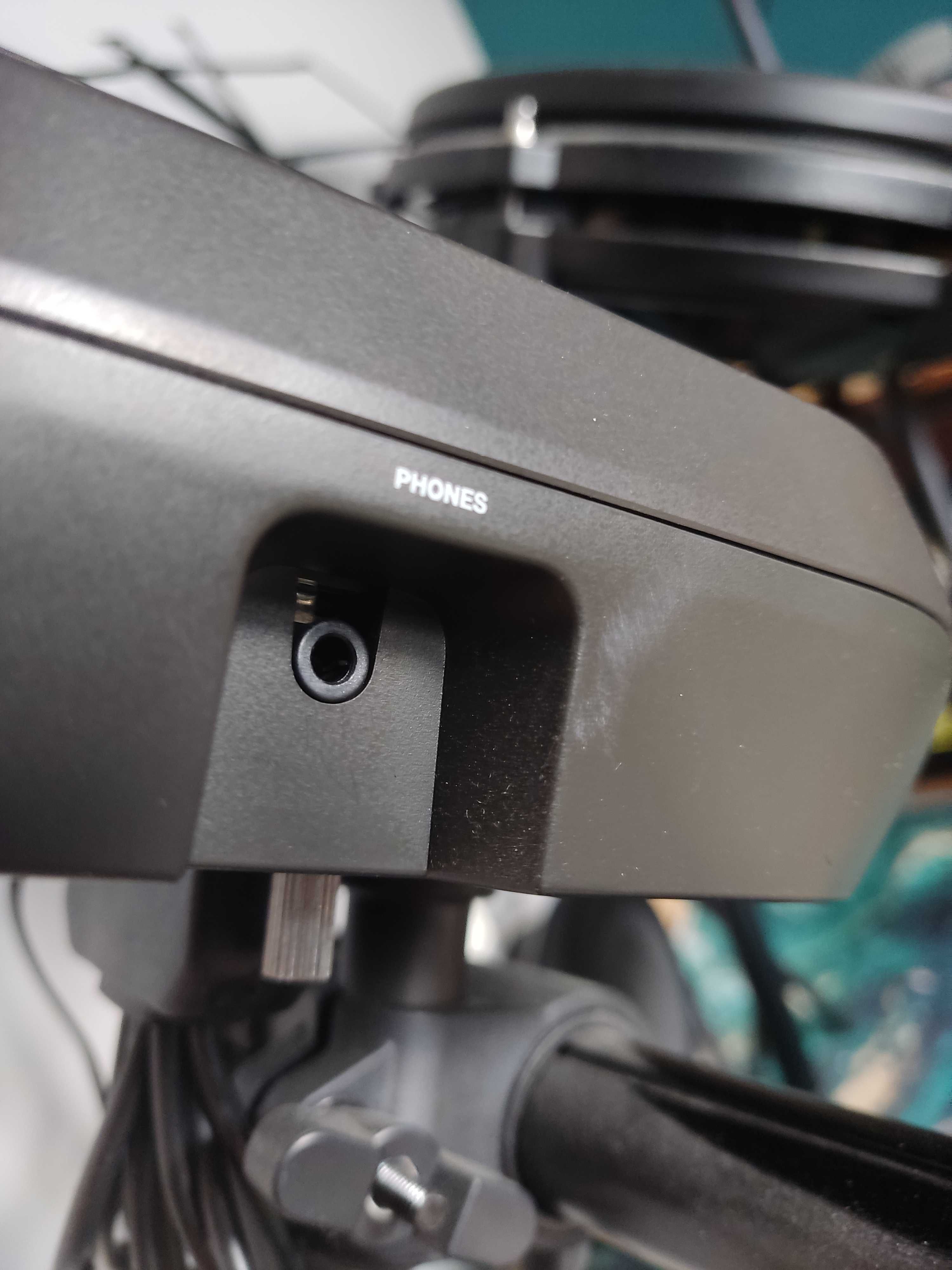ALESIS Nitro Mesh Kit - elektroniczny zestaw perkusyjny