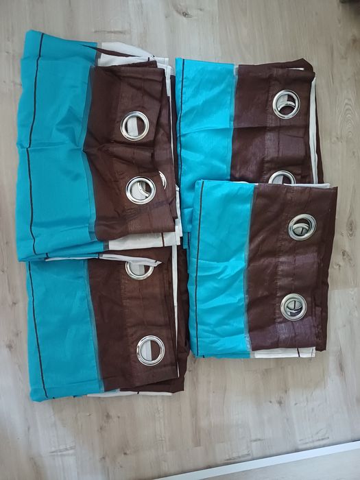 Firanki w pasy, gotowe, na przelotkach 140x250, komplet 4szt
