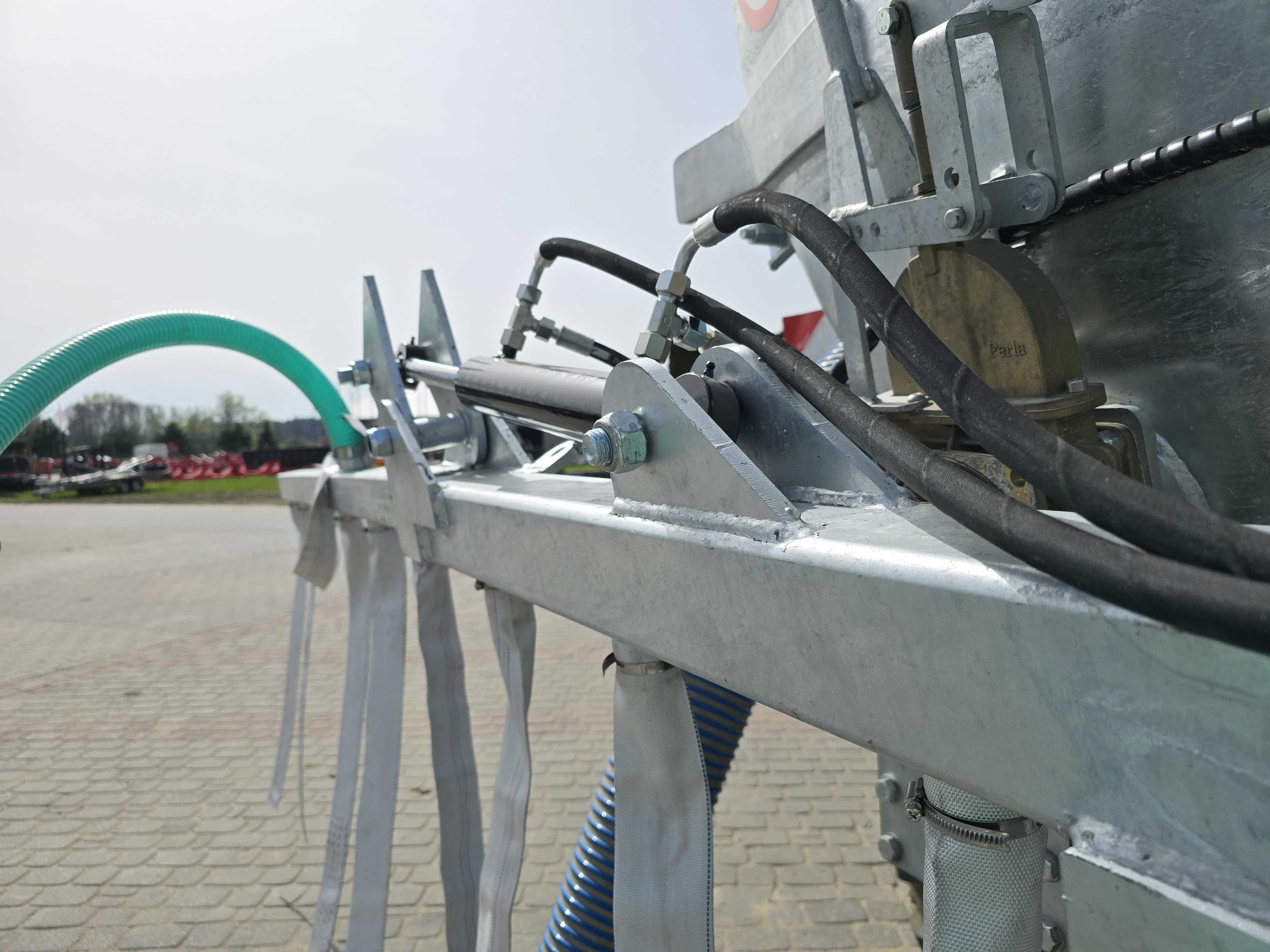 Aplikator do beczkowozu 6m hydraulicznie rozkładany