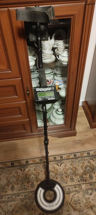 Wykrywacz metali Rutus Argo V3   pinpoiter