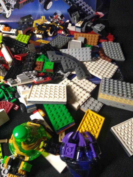 Lego Mix +gratis plakat I dwa pudełeczka