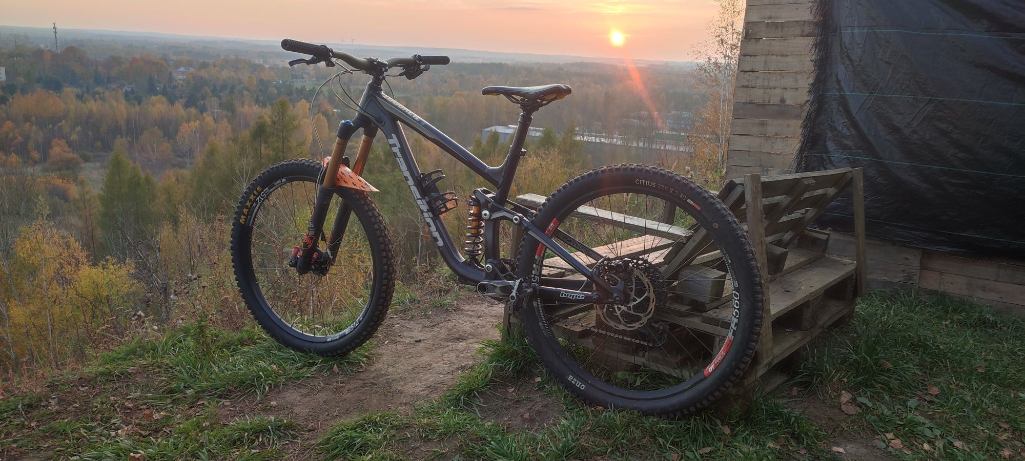 Transition patrol M FOX kashima Hope DT SWISS sram x01