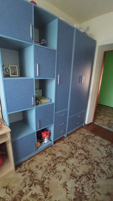 Дитяча стінка з ліжком