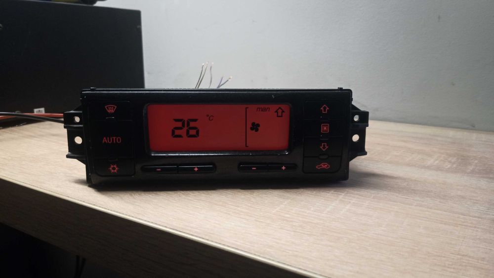 Seat Leon I Toledo II naprawa panelu wyświetlacza klimatronic