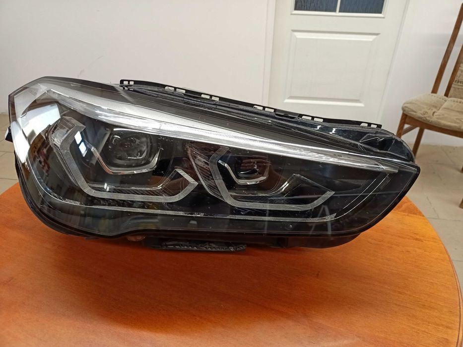 Lampa prawa BMW X1 F78