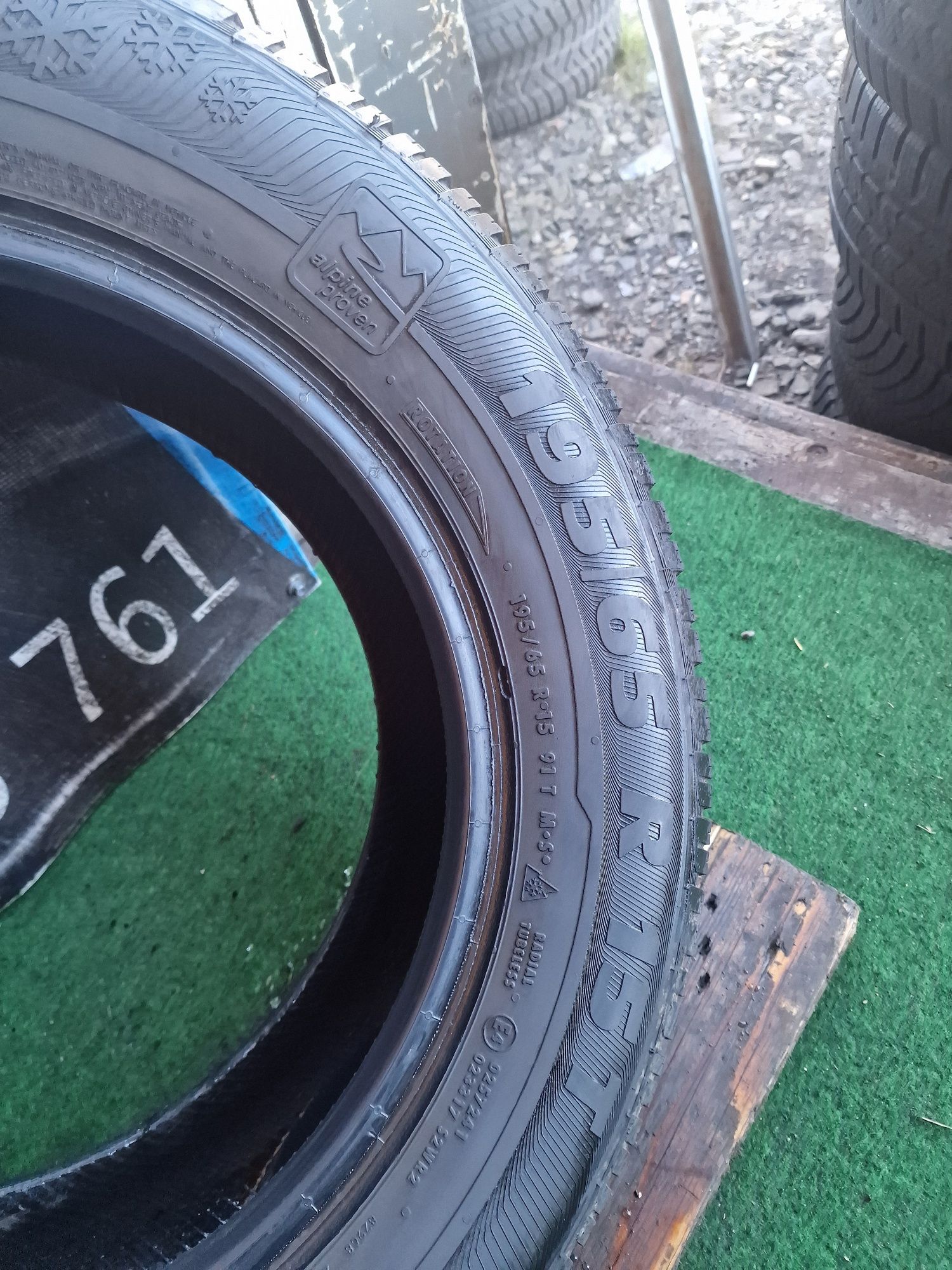 Opony zimowe 195/65/15 Semperit Para