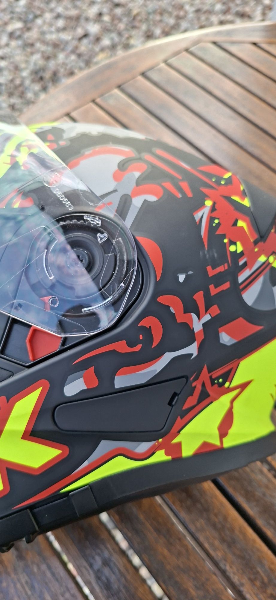 Sprzedam kask SMK attack