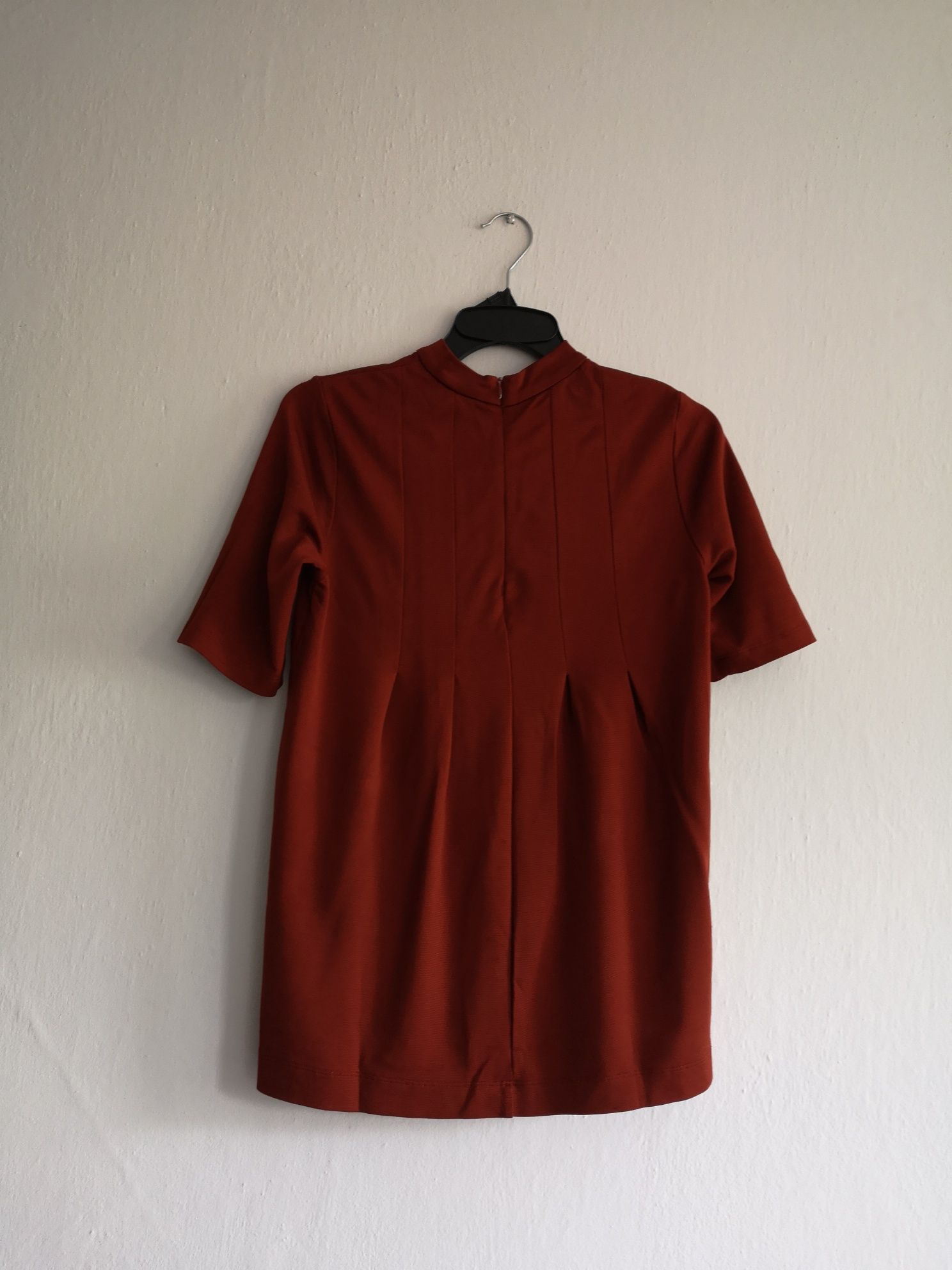 Elegancka ciemno pomarańczowa bluzka