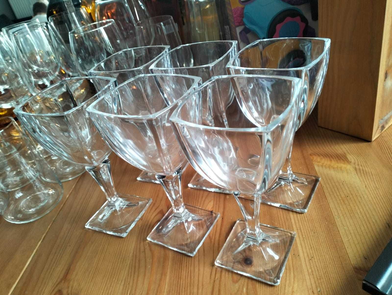 Komplet kieliszków do wina 270 ml (6szt) Bohemia - AREZZO