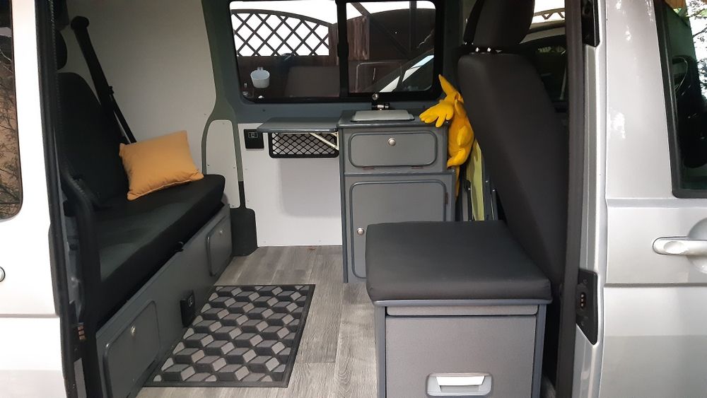 Vw transporter T6 2016 -6-osobowy mini camper