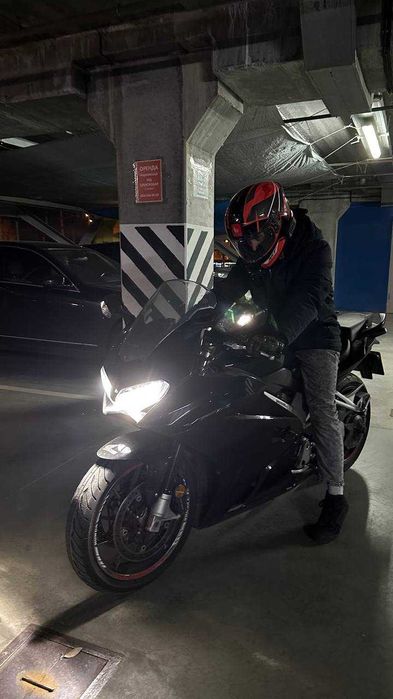 honda vfr800f  rc79 2015