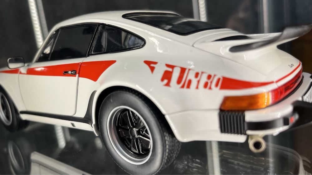 Porsche 911, Turbo - Norev 1/18