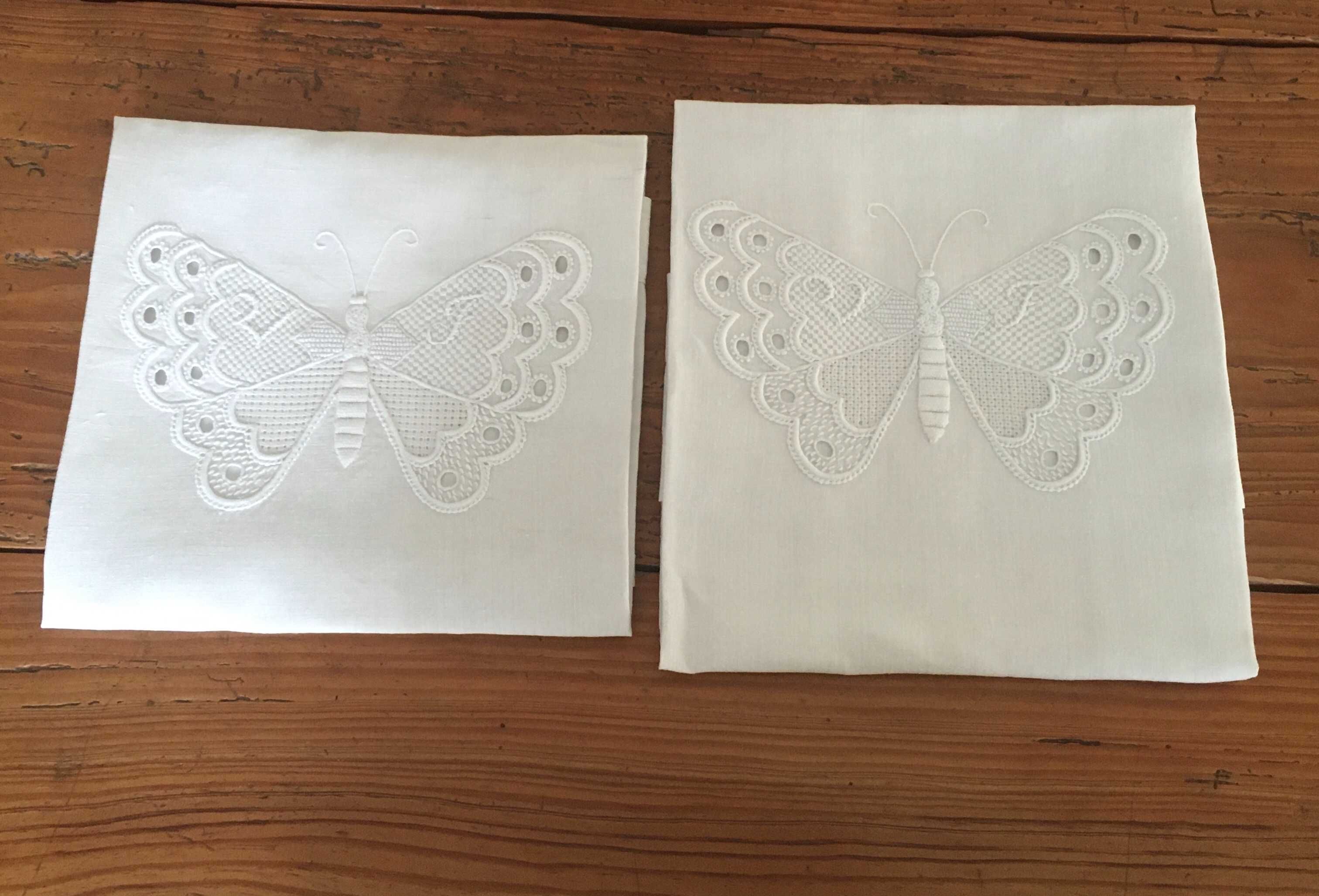 Tapete Persa e capas em linho bordadas com borboleta