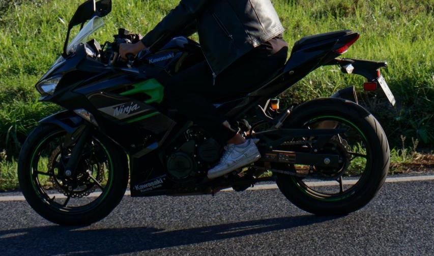 Kawasaki ninja 400 carta A2 35kw