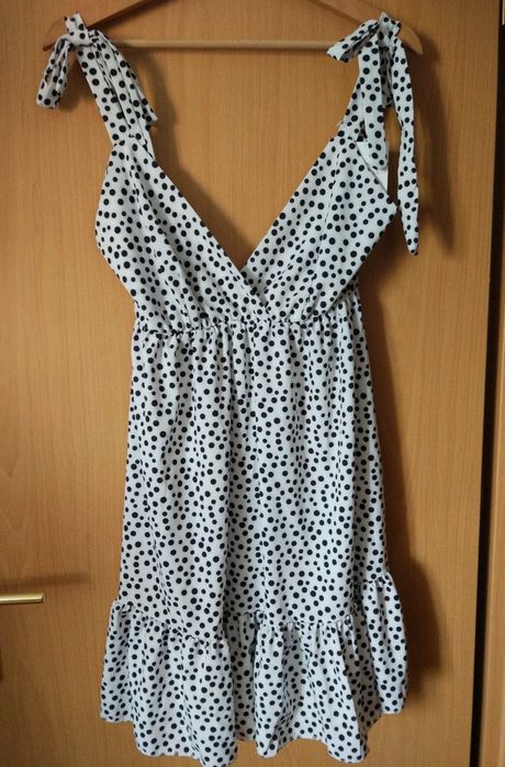 Vestido branco folho NOVO