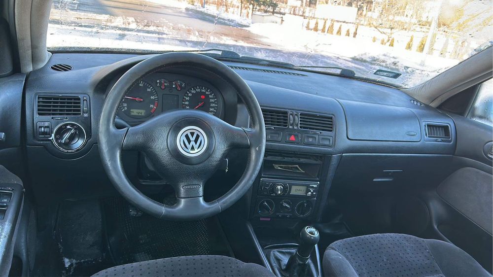 Volkswagen Bora 2.0 115KM LPG