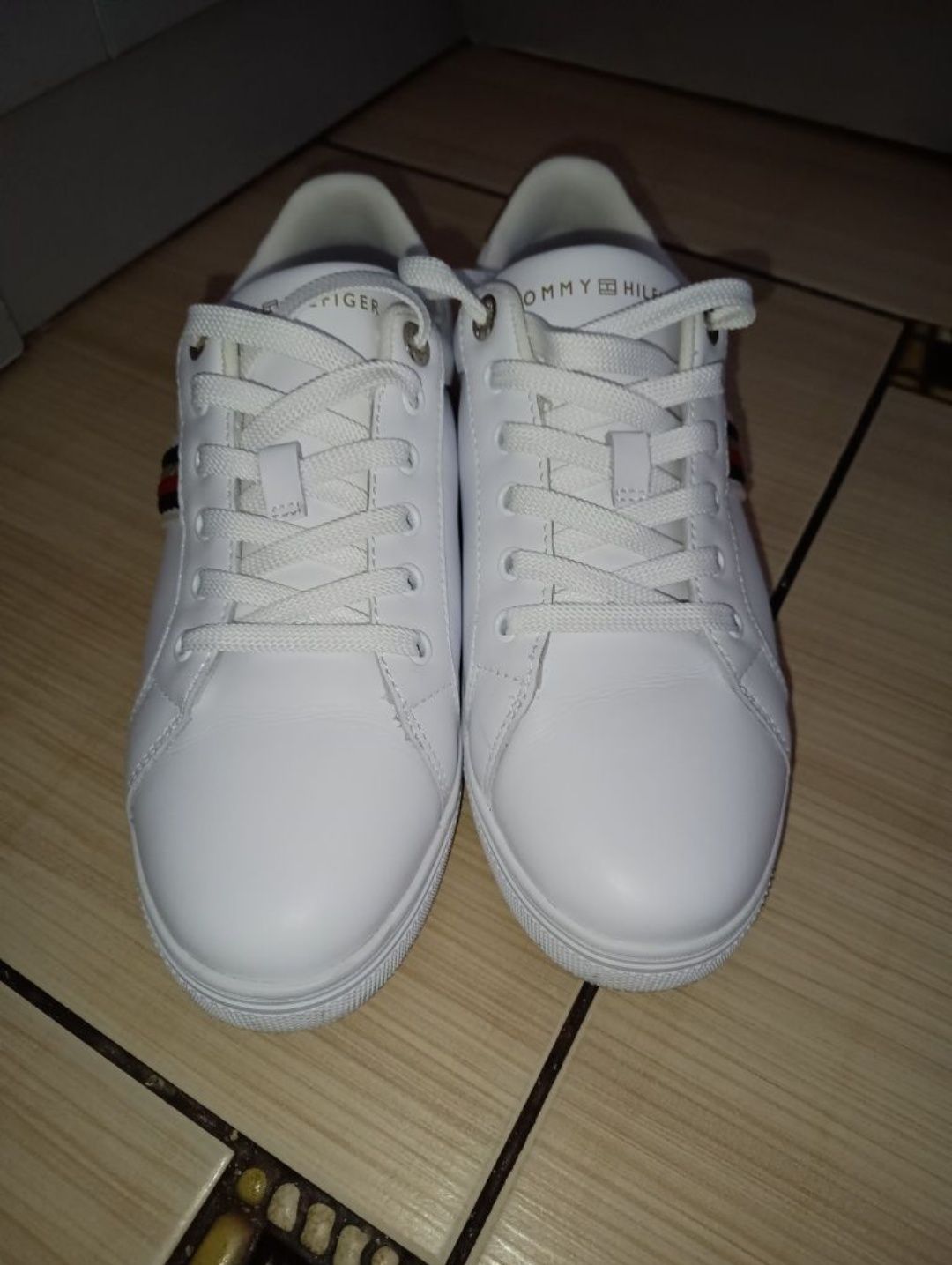 Buty Tommy Hilfiger rozmiar 39