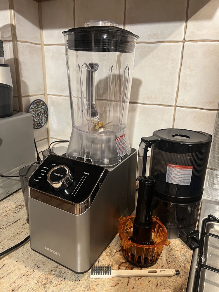 Hurom M100 wyciskarka wolnoobrotowa  2in1 i blender