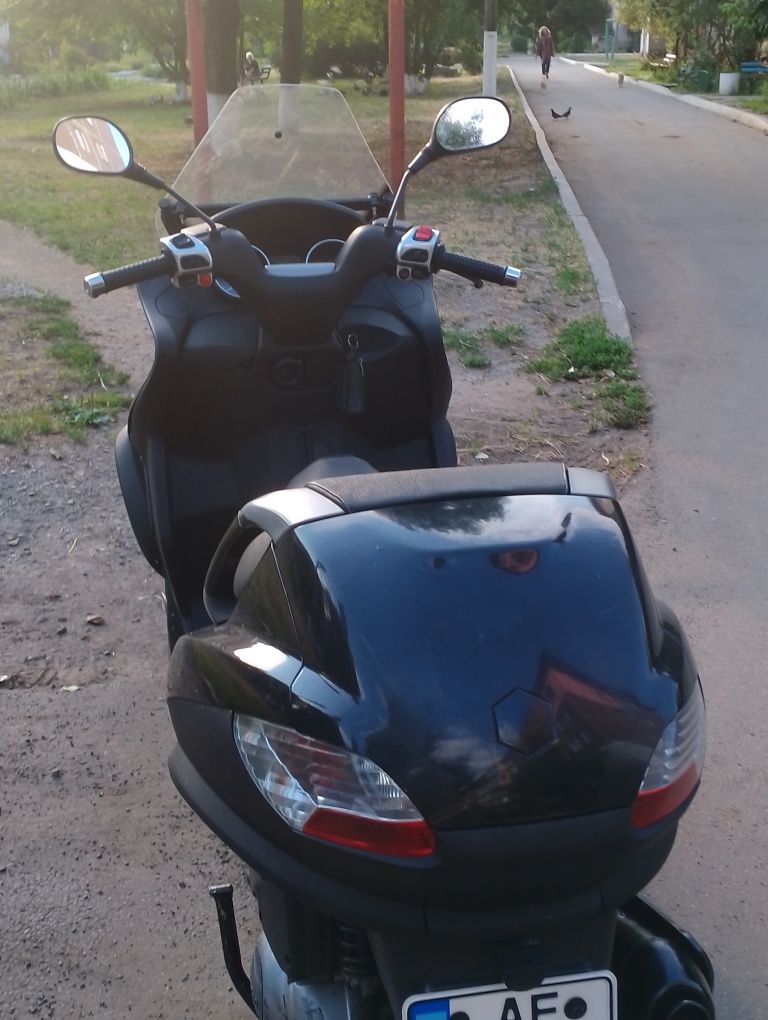Продам трицикл 250кубовый