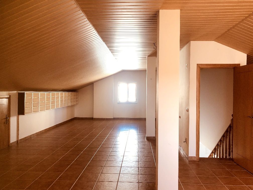 Vende-se Moradia T3 em Cesaredas