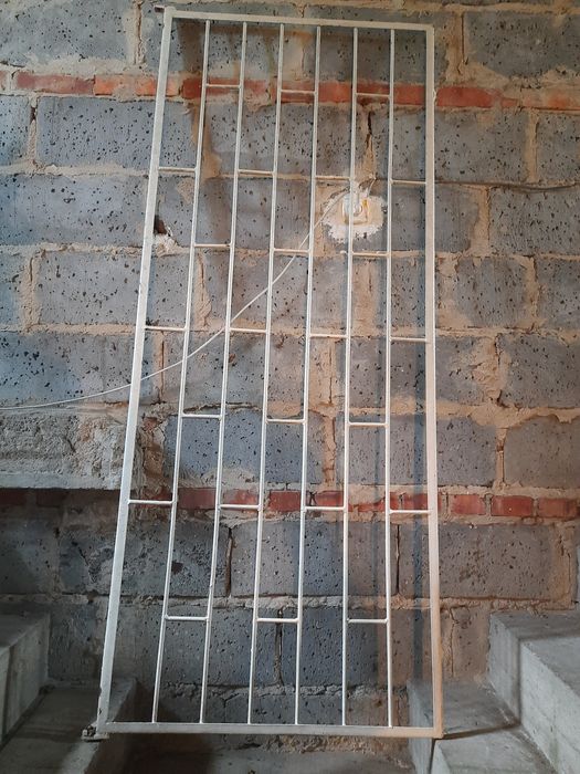 Krata antywłamaniowa drzwi