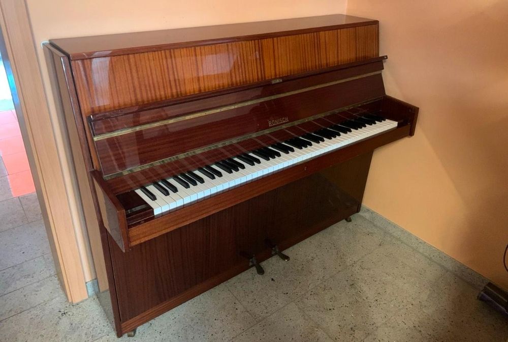 Pianino Rönisch nastrojone transport gwarancja