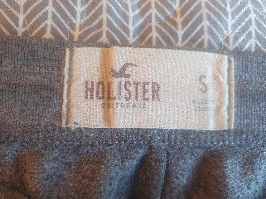 Krótkie spodenki shorty hollister na lato