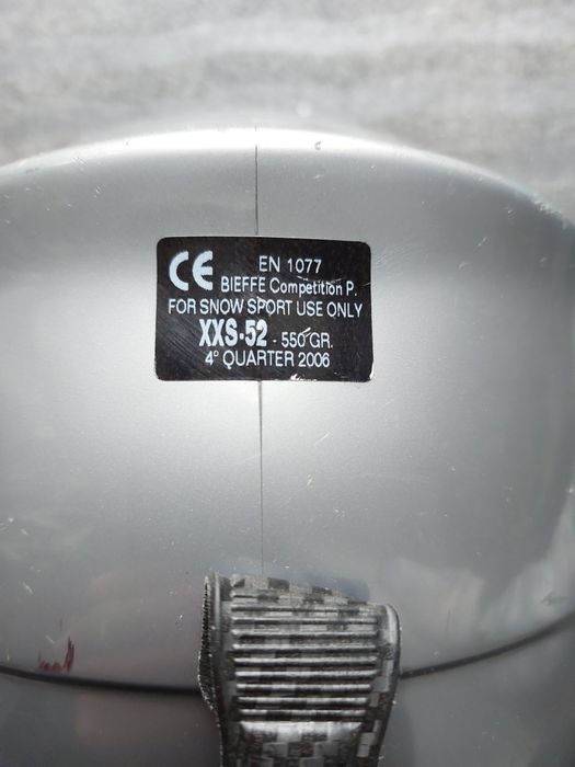 kask narciarski dziecięcy