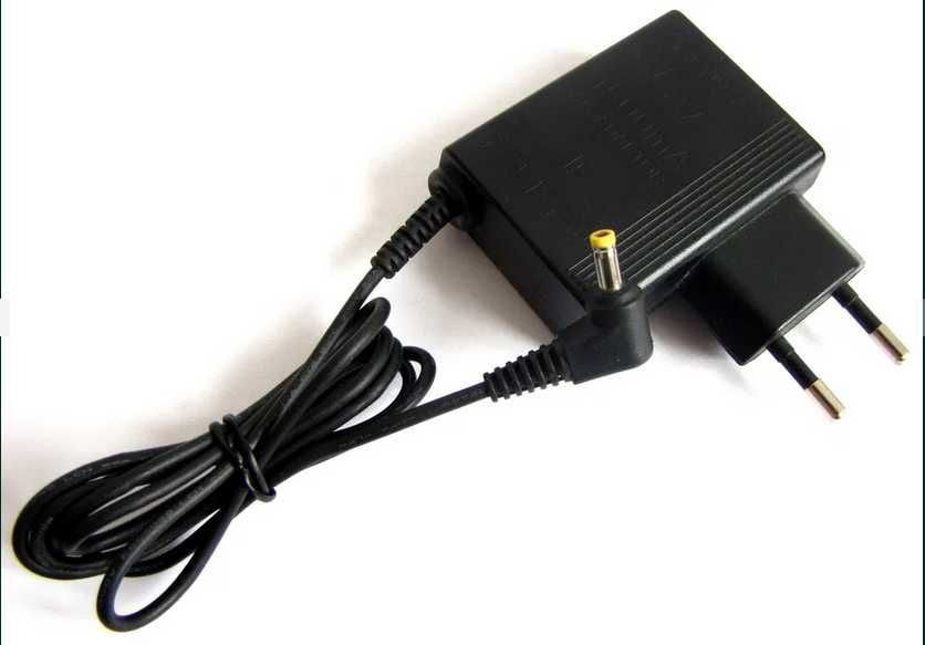 Zasilacz ładowarka do konsola Sony PSP 3004 Slim 1004 Street 2004